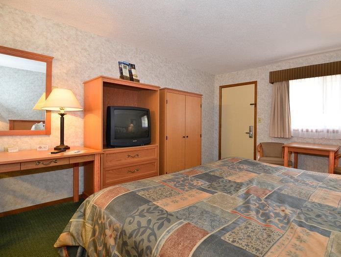 U-Bar Motel Canistota Экстерьер фото