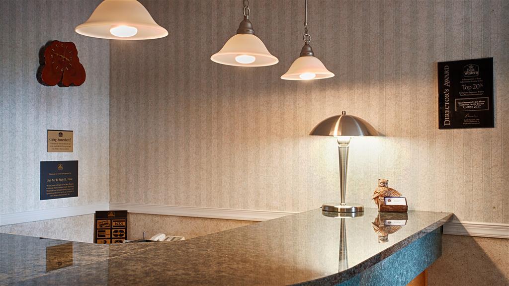 U-Bar Motel Canistota Интерьер фото